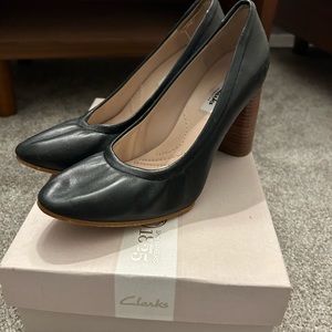 Clarks Grace Eva Heels in Black Leather